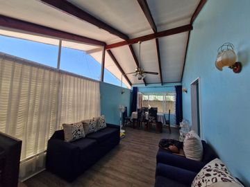 SE VENDE HERMOSA CASA, VILLA ALEMANA GRAN TERRENO IDEAL PARA INVERSIÓN