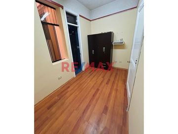 ID: 1127750 Hermoso Flat Estilo Italiano Centro De Lima