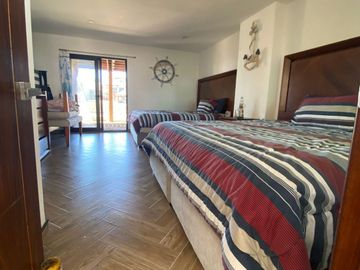 CASA EN VENTA EN NUEVO ALTATA EN PRIVADA VILLAS DEL MAR A ORILLA DE LAGO