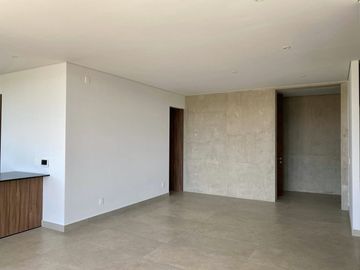 Departamento en venta Junto a Puerta del Bosque, 3 Rec, 3.5 B