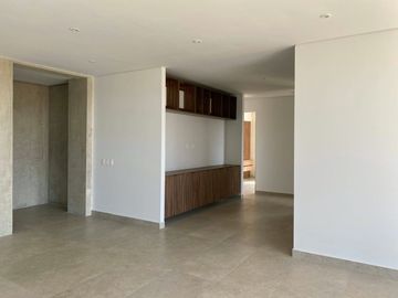 Departamento en venta Junto a Puerta del Bosque, 3 Rec, 3.5 B