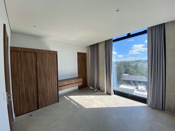 Departamento en venta Junto a Puerta del Bosque, 3 Rec, 3.5 B
