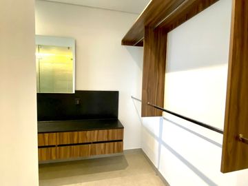 Departamento en venta Junto a Puerta del Bosque, 3 Rec, 3.5 B