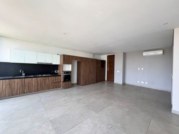 Departamento en venta Junto a Puerta del Bosque, 1 Rec, 93m2