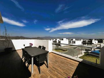 Venta de casa en Zibatá, Querétaro.