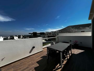 Venta de casa en Zibatá, Querétaro.