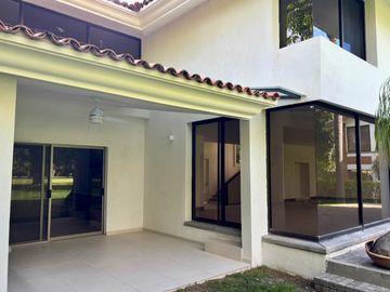 Casa en Venta Fraccionamiento Club de Golf El Cristo en Atlixco, Puebla