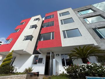 VENTA Departamento en Urb Jardines de Amagasí Quito Embajada Americana De los Guayacanes y Avigiras