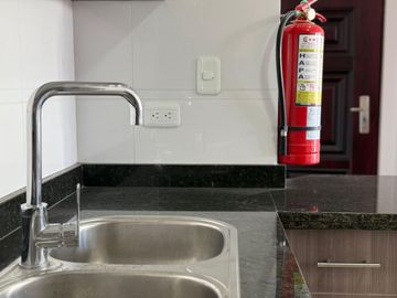 VENTA Departamento en Urb Jardines de Amagasí Quito Embajada Americana De los Guayacanes y Avigiras