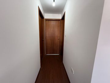 VENTA Departamento en Urb Jardines de Amagasí Quito Embajada Americana De los Guayacanes y Avigiras