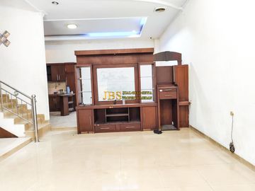 Dijual Villa Siap Huni Komplek Cemara Asri Jalan Cherry Medan