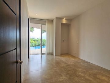 CASA EN CONJUNTO CERRADO EN MALABAR DE 910m2, CERRITOS, PEREIRA.
