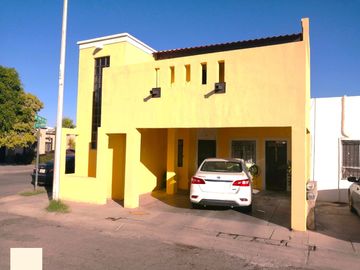 Casa en venta Portal del Pitic acceso controlado al poniente de Hermosillo