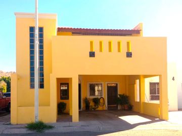 Casa en venta Portal del Pitic acceso controlado al poniente de Hermosillo