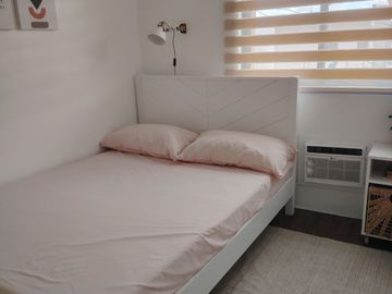 Townhouses For Sale in PTC Suncrest 2  Imus Cavite Near In SM Center Bucandala