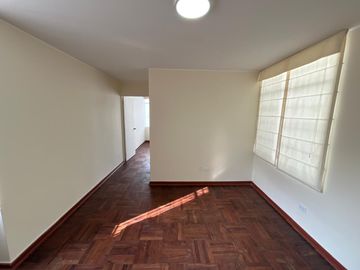 ALQUILO DEPARTAMENTO 60M2 01 DORM. 01 BAÑO CALLE TEJADA MIRAFLORES