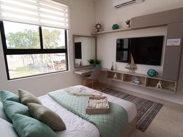 Casa en Venta en Cancún – 3 Niveles, Master Suite con Terraza Privada