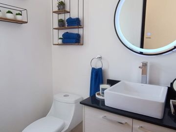 Casa en Venta en Cancún – 3 Niveles, Master Suite con Terraza Privada
