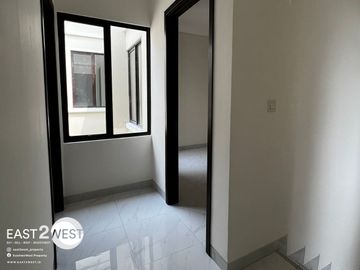 Disewakan Rumah Cluster Gracia Lavon Swancity Cikupa Tangerang Murah Bagus Nyaman Siap Huni
