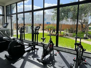 Casa en Venta en Cancún – Exclusiva, con Alberca y Parque de 3.2 Hectáreas