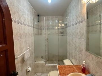Chorrillos Casa en venta de 2 plantas de ocasion