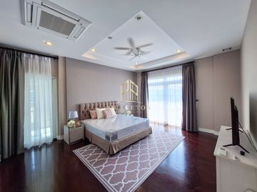 House For Sale or Rent Nantawan Bangna KM.7 Prime Location! Just minutes from Mega Bangna