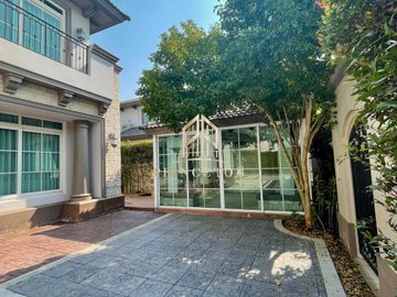 House For Sale or Rent Nantawan Bangna KM.7 Prime Location! Just minutes from Mega Bangna