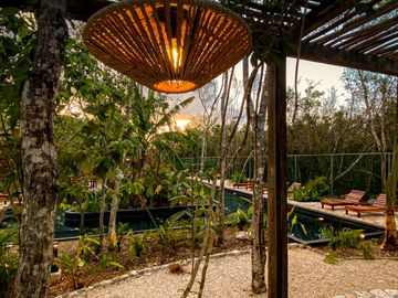 Casa en venta en Tulum, residencial privado con carril de nado!