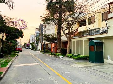 Alquiler de Departamento en Surco Urb. La Alborada Cerca a Chacarilla