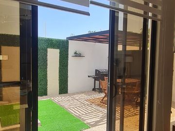 Casa en Venta en Playa del Carmen, Residencial Privado con Alberca