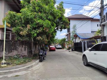HOUSE AND LOT FOR SALE IN CONTEJOS DE SAN RAFAEL RIZAL...RUSH!!!