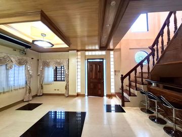 Elegant 2-Storey Corner Lot Home for Sale in Pacific Villa 1, Pajac, Lapu-Lapu City, Cebu LA:243sqm corner