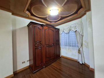 Elegant 2-Storey Corner Lot Home for Sale in Pacific Villa 1, Pajac, Lapu-Lapu City, Cebu LA:243sqm corner