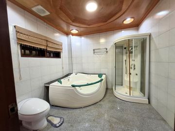 Elegant 2-Storey Corner Lot Home for Sale in Pacific Villa 1, Pajac, Lapu-Lapu City, Cebu LA:243sqm corner