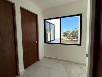 CASA NUEVA A DOBLE ALTURA FRENTE A PARQUE EN PRIVADA TAMORA, CONKAL