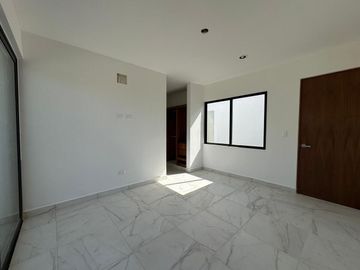 CASA NUEVA A DOBLE ALTURA FRENTE A PARQUE EN PRIVADA TAMORA, CONKAL