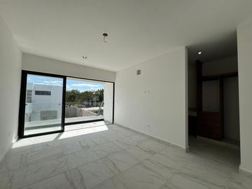 CASA NUEVA A DOBLE ALTURA FRENTE A PARQUE EN PRIVADA TAMORA, CONKAL