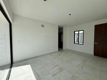CASA NUEVA A DOBLE ALTURA FRENTE A PARQUE EN PRIVADA TAMORA, CONKAL