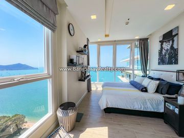 Beach Front Condo for Sale, with fantastic Sea Views.