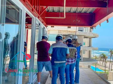 ¡Oportunidad de inversión! Departamento de playa con vista frontal al mar