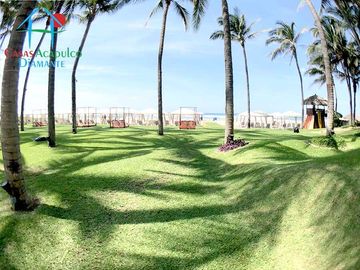 ¡Oportunidad de inversión! Departamento de playa con vista frontal al mar