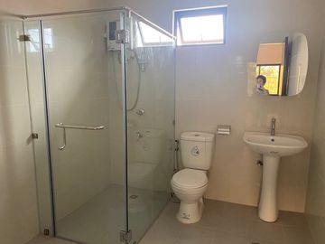 🏡 For Sale: Elegant Home in BF Homes, Parañaque