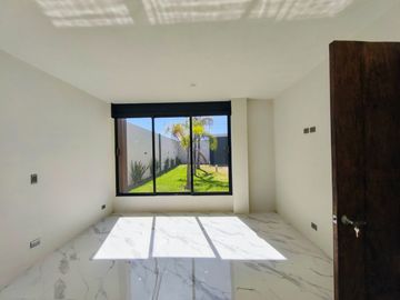 Casa Nueva en Venta en Atlixco, Puebla | 1 Nivel con Alberca y Modernos Acabados