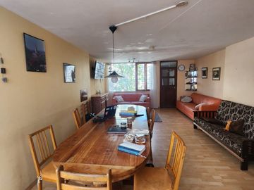 SE VENDE CASA EN MAGDALENA LÍMITE CON SAN ISIDRO