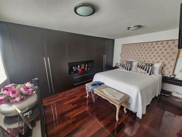 SE VENDE CASA EN MAGDALENA LÍMITE CON SAN ISIDRO