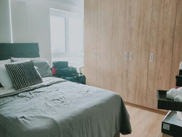 SE VENDE DUPLEX CON TERRAZA EN SURCO