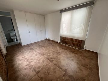 Concón, Condominio, amplia casa 4 dormitorios, 2 estacionamientos