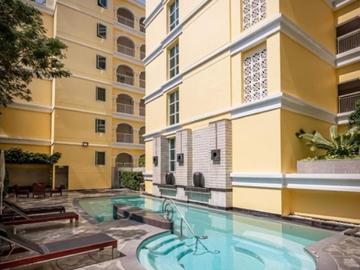 [For Sale with Tenant] Silver Heritage Condominium, Sukhumvit 38, Pet Friendly