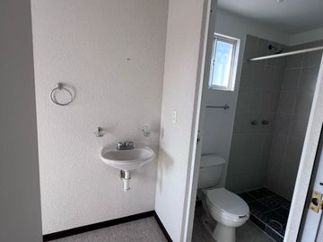 🟥CASA EN ESQUINA UBICADA EN REAL NAVARRA, PACHUCA DE SOTO, HGO🟥