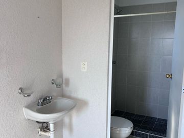 🟥CASA EN ESQUINA UBICADA EN REAL NAVARRA, PACHUCA DE SOTO, HGO🟥